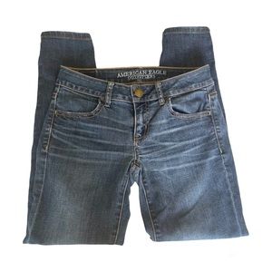 American Eagle Super Stretch Mid-Rise Dark Wash Jegging Jeans Women’s Size 0